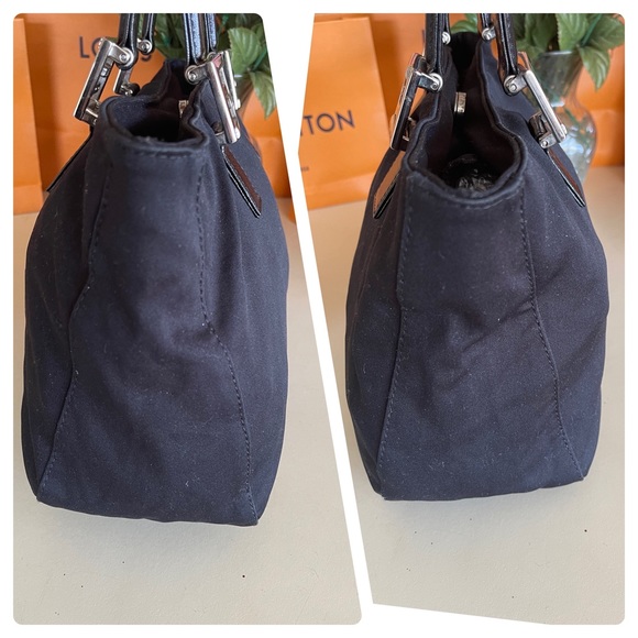 🖤🖤🖤Fendi nylon handbag with pouch❤️💼 - Picture 3 of 15